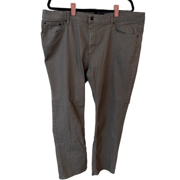 Kenneth Cole New York Gray Jeans size 38x30 pants - Picture 6 of 6